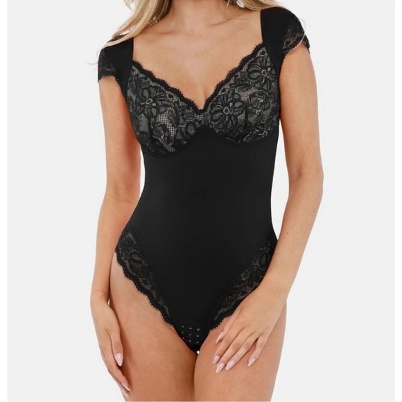 POPULISH Black Shapewear Sculpting Bodysuit V Neck Lace Thong - Picture 1 of 5